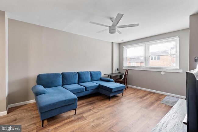 Building Photo - 331 Ripka St