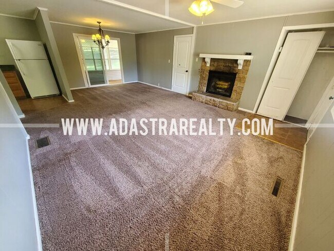 Foto del edificio - Beautiful Ranch Home in the Northland-Avai...