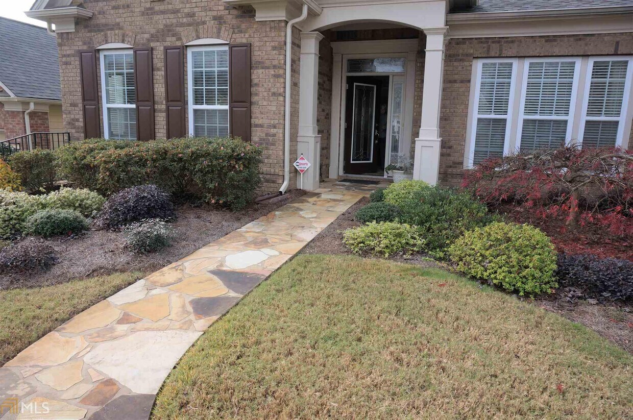 Foto principal - 6526 Autumn Crest Ln