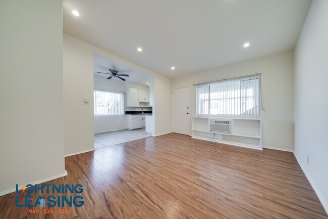 Foto del edificio - 1325 N Harvard Blvd