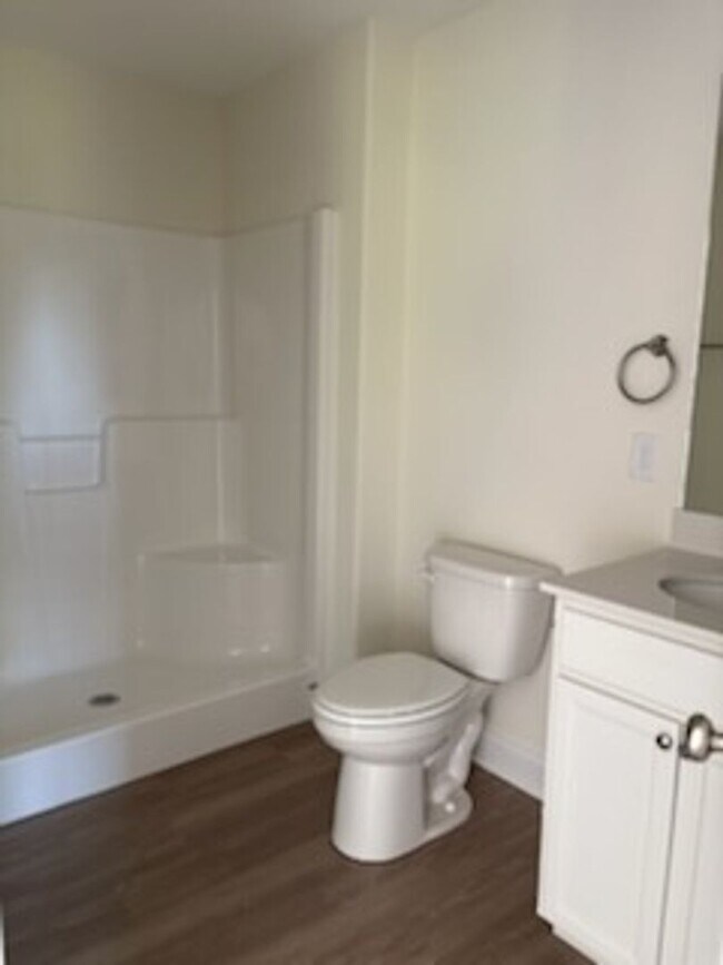 Building Photo - Brand New 2025 Townhouse with Stunning Private Deck!