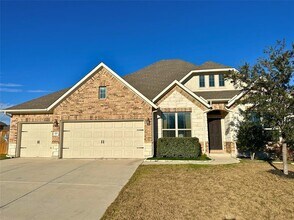 Building Photo - 3117 Hidalgo Loop
