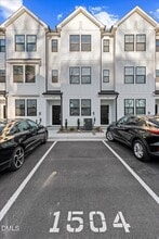 Building Photo - 1504 Crescent Townes Wy