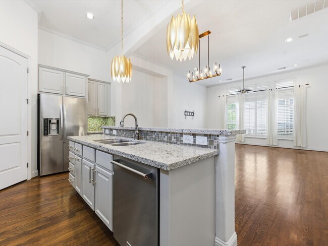 Foto del edificio - 6109 Stillman St