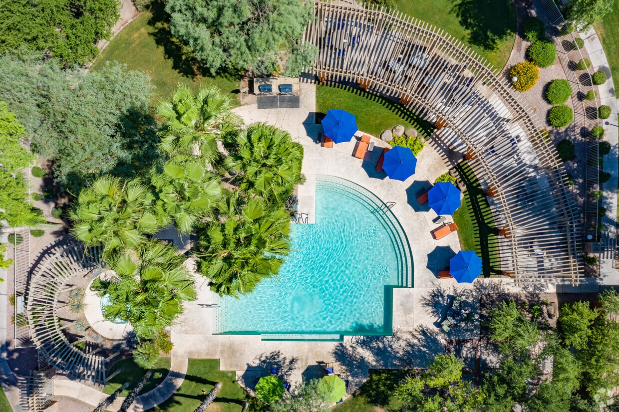 Lennox 10350 W McDowell Rd Avondale, AZ Apartments for Rent in