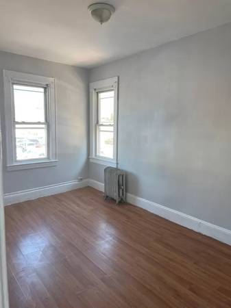 Foto principal - 2400 E Edgar Rd