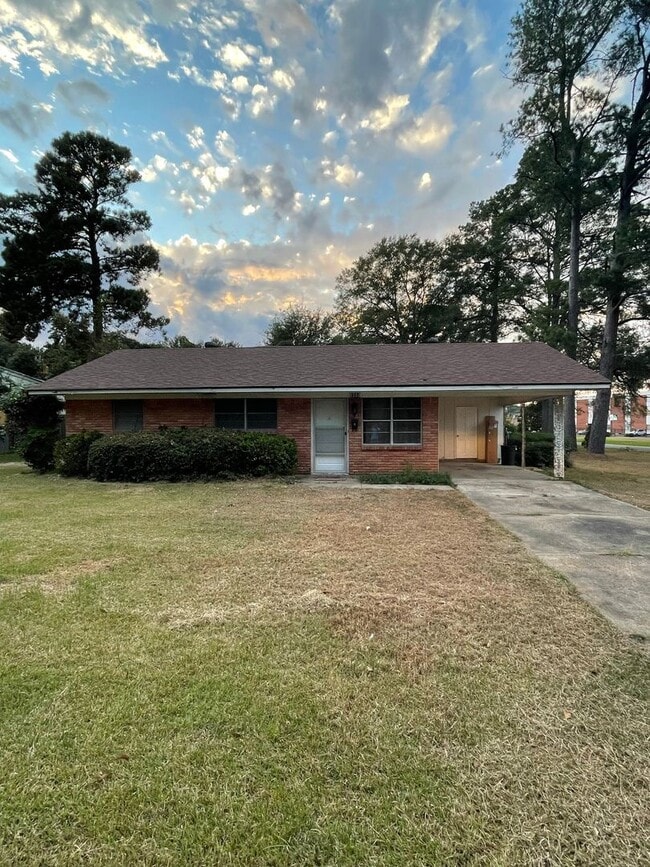 Building Photo - Rental Property