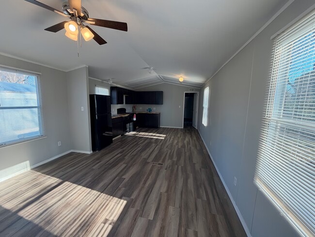 Building Photo - 110 N Michigan St