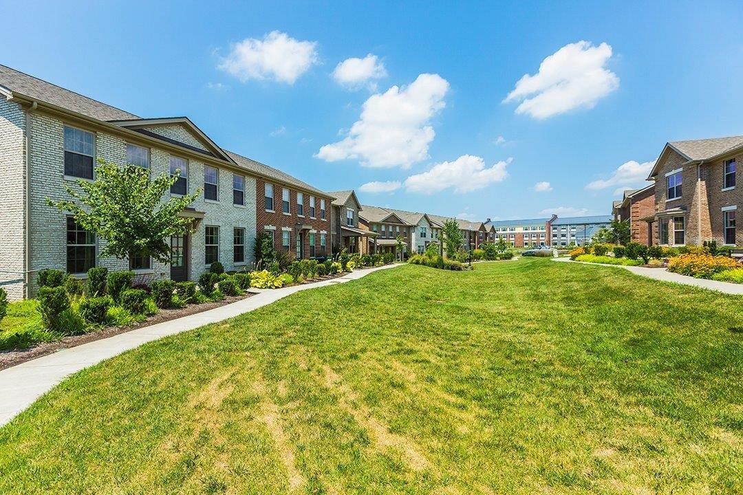 3250 Beacon St, Lexington, KY 40513 Townhouse for Rent in Lexington, KY