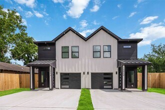 Building Photo - 1084 Junell St