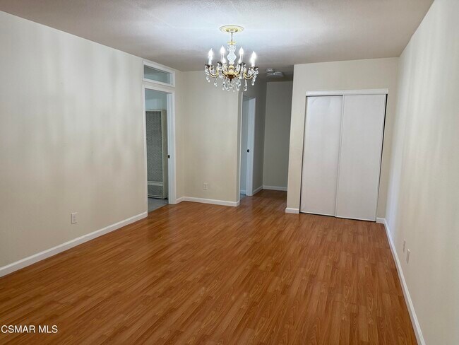 Foto del edificio - 18530 Hatteras St
