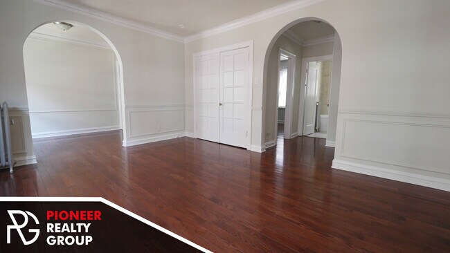 Foto del edificio - 546 W Surf St