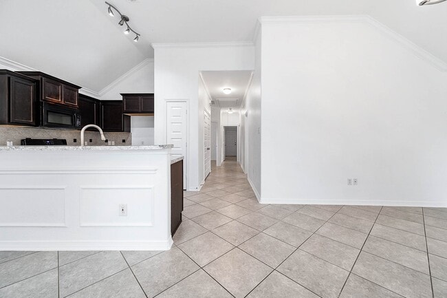 Foto del edificio - 3021 Sparrow St