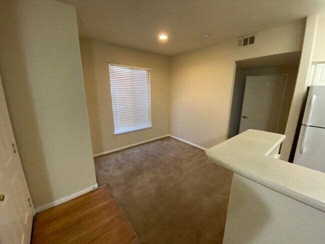 Building Photo - Las Vegas Blvd, 9000 #1270