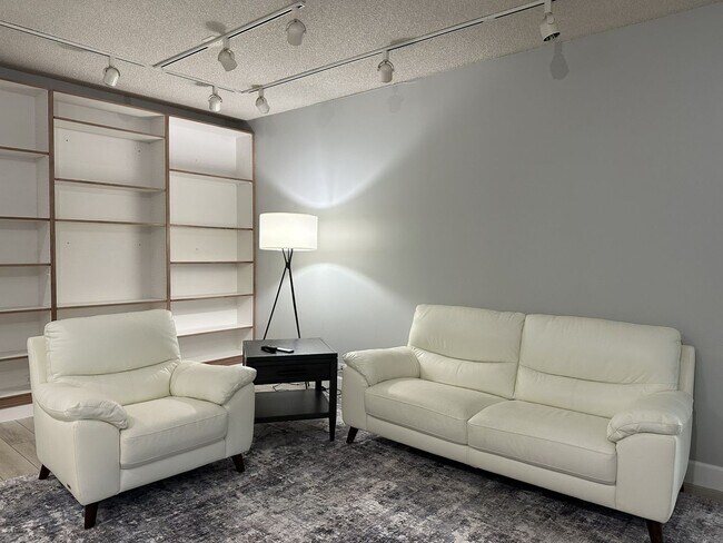 Foto del edificio - Furnished, Pet Friendly - Honolulu Park Pl...