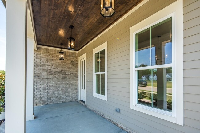 Foto del edificio - 5030 Jon Oak Dr