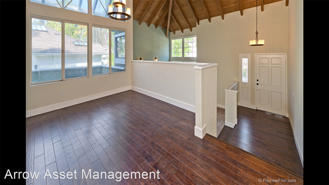 Building Photo - 4 br, 3 bath House - 10535 Livewood Way