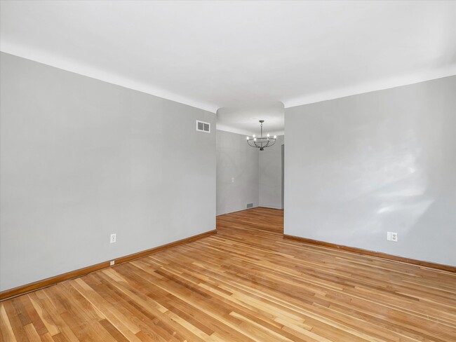 Building Photo - 6363 Sutherland Ave