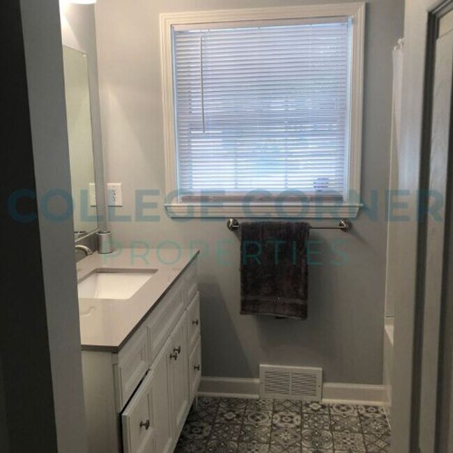 Foto del edificio - 1211 Brookwood Dr