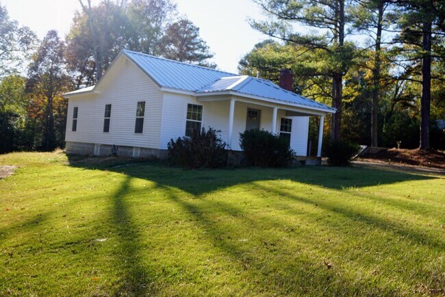 Building Photo - Craftsman's Cottage