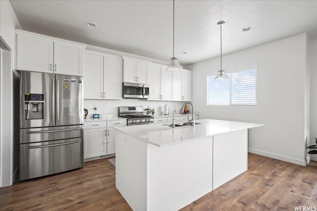 Foto del edificio - Gorgeous Home with unobstructed views in Herriman