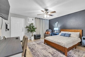 Building Photo - 1840 Richmond Ave.