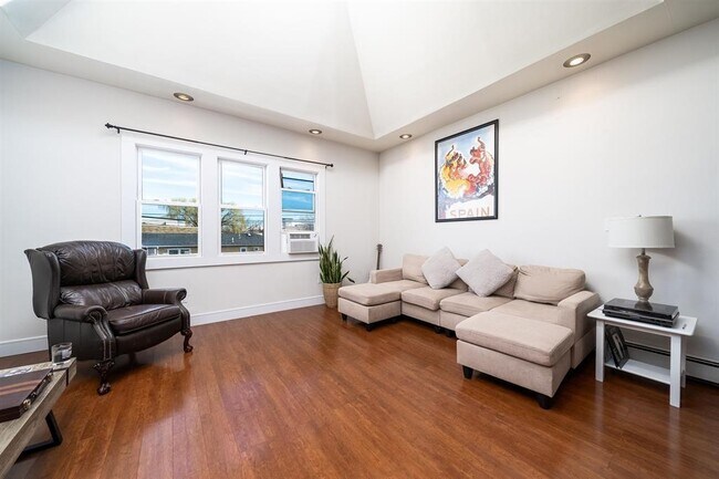 Foto del edificio - 55 Bowers St