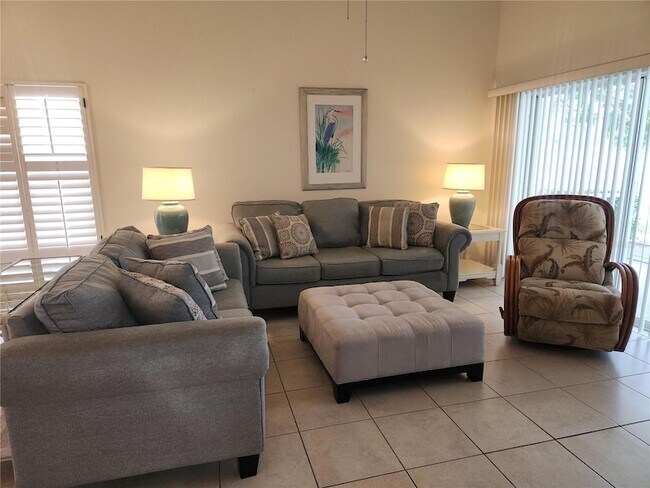 Foto del edificio - 6566 Fairway Gardens Dr
