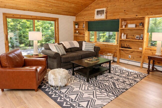 Building Photo - 21461 CO-140