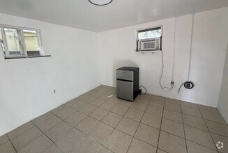 Building Photo - 2638 NW 8th Ave