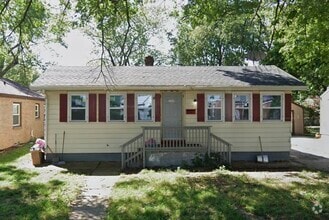 Building Photo - 2804 Kenmore Ave