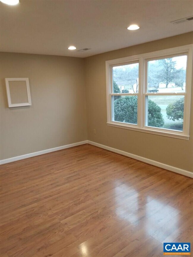 Building Photo - 29 John Rucker Dr