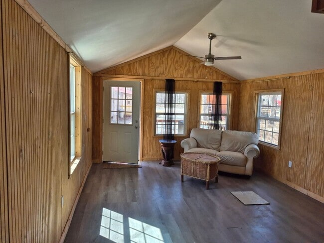 Foto del edificio - 500 S Winds Dr