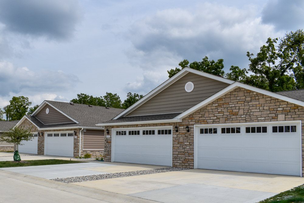 Charming Neighborhood Setting with Attached Garages - Redwood Noblesville Webster Drive