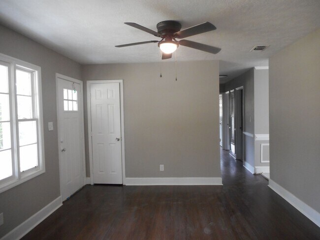 Foto del edificio - Charming 3 Bedroom, 2 Bath Home in Appling