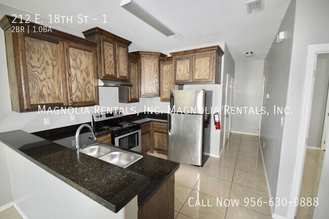 Building Photo - Great location in Weslaco