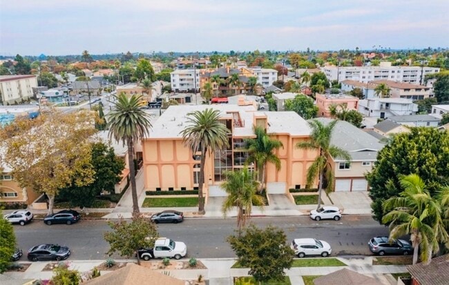 Building Photo - 382 Coronado Ave
