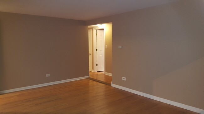 Building Photo - 7858 Rutherford Ave