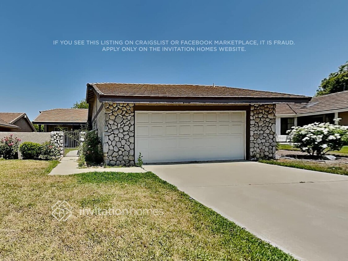 Foto principal - 25906 Adolfo Ct
