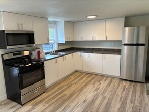 Building Photo - 152752 Cloverland Ln