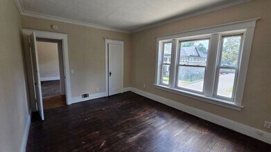 Building Photo - 726-730-730 Genesee St