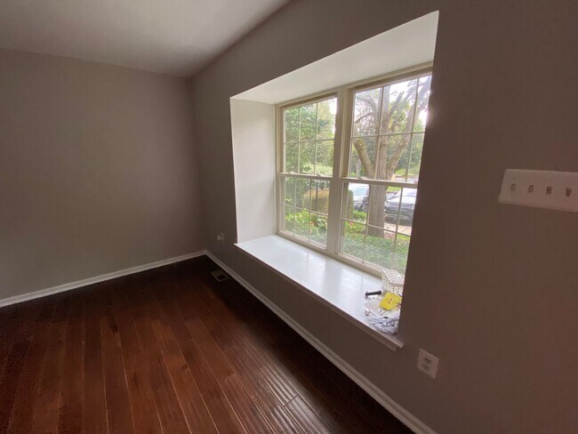 Foto del edificio - 3 Bed, 2.5 Bath Townhome in Plum Tree Vill...