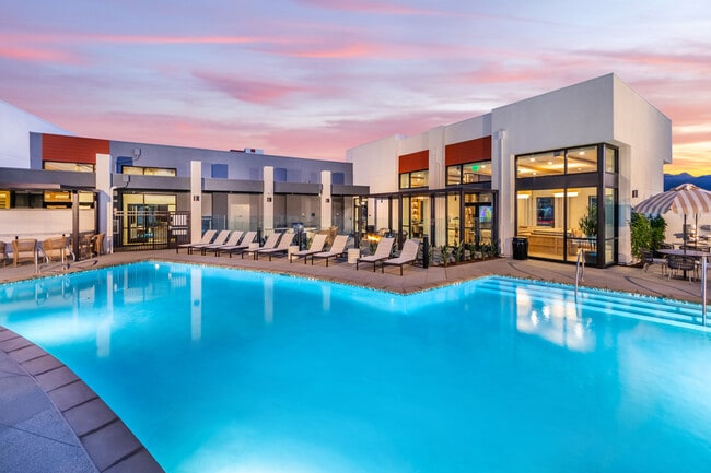 Pool - Marlowe Temecula