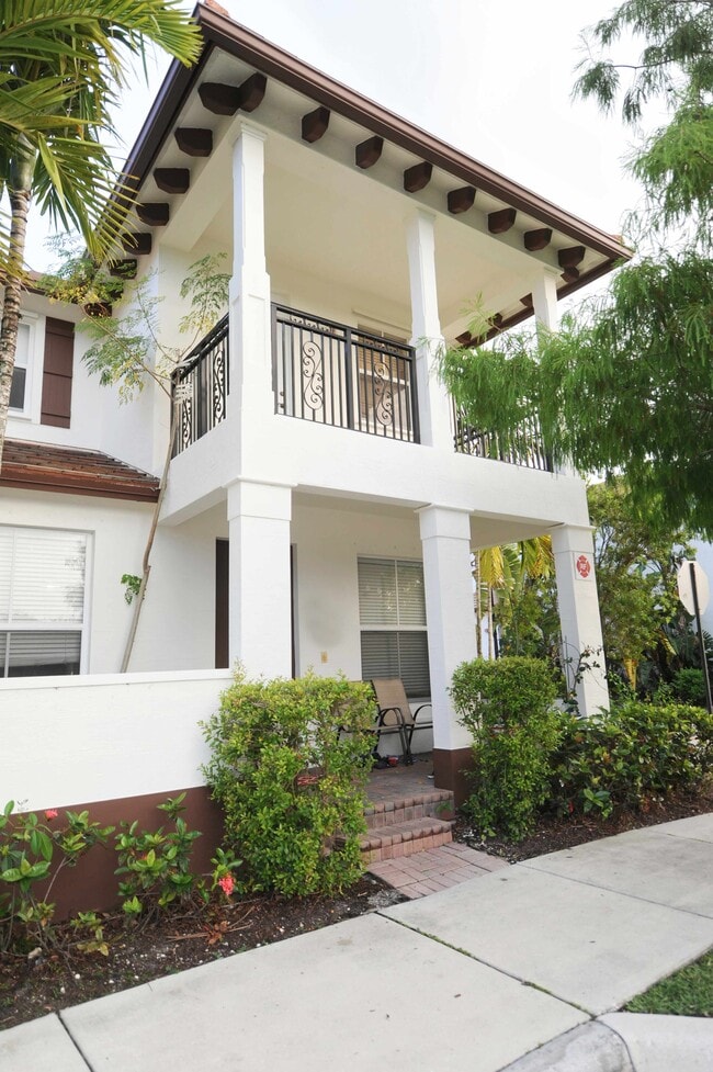 Building Photo - 4746 Acadian Trl