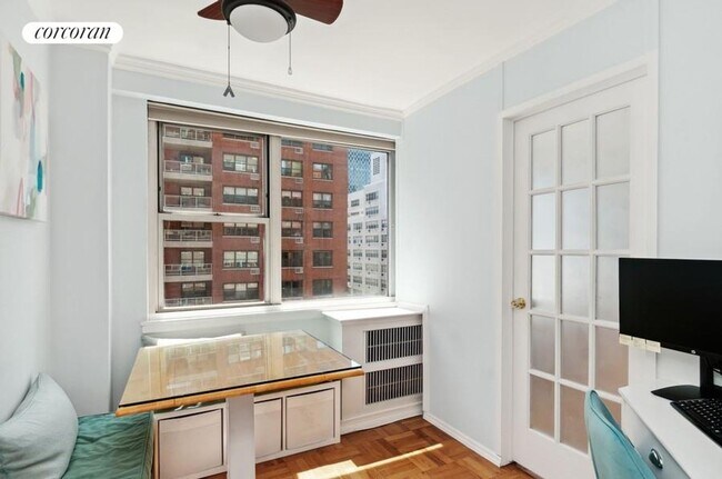 Foto del edificio - 233 E 70th St
