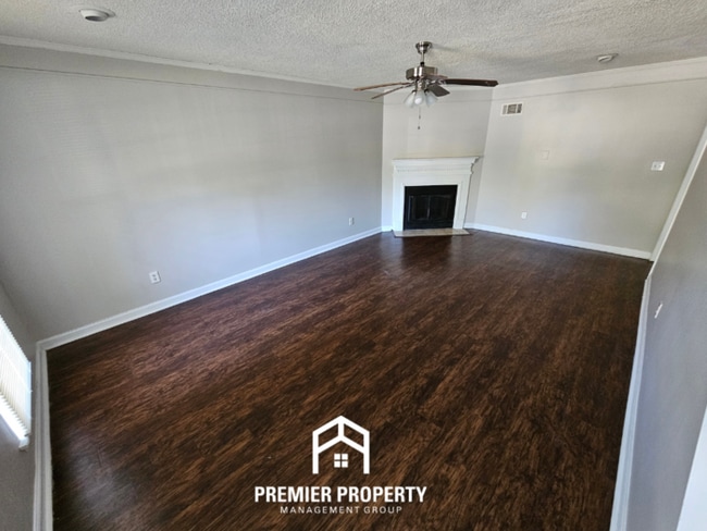 Photo - 6681 Red Birch Dr House