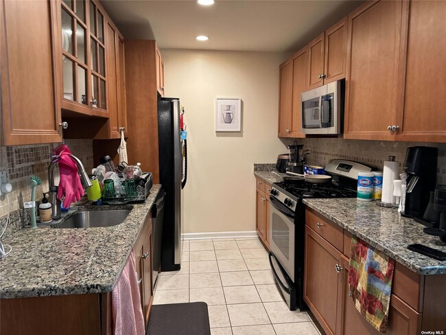Building Photo - 328 Endeavor Pl