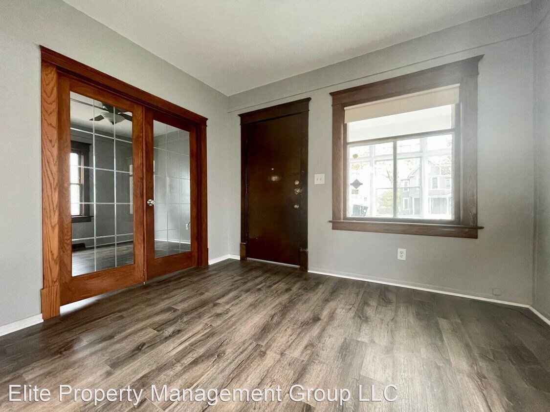 Foto principal - 5 br, 1.5 bath House - 3247 N 6th street