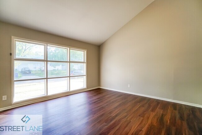 Building Photo - Charming 3 Bedroom in Columbus!