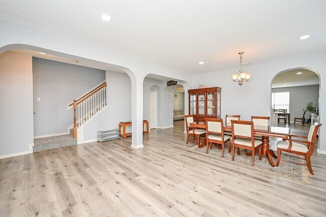 Building Photo - 6638 Autumn Sunset Ln